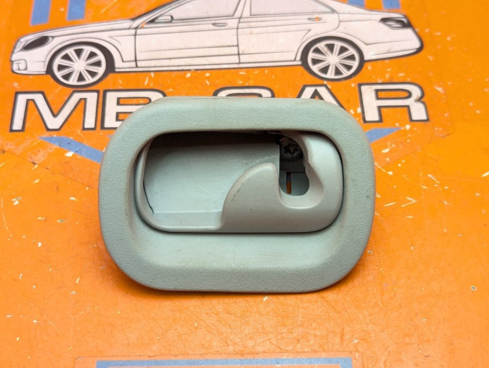 Крючок для одежды MERCEDES-BENZ E-класс W211/S211 (2002 - 2006) фото 1 &mdash; Разборка Мерседес