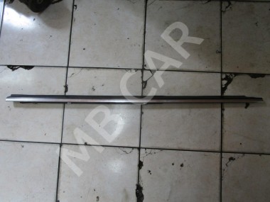 Молдинг стекла двери MERCEDES-BENZ S-класс W140 (1991 - 1998) — Разборка Мерседес