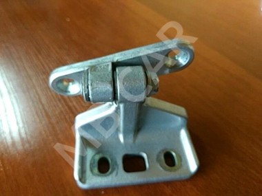 Петля двери MERCEDES-BENZ CLS-класс C219 (2004 - 2008) — Разборка Мерседес