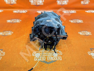 Коллектор впускной MERCEDES-BENZ R-класс W251 рестайлинг (2007 - 2010) — Разборка Мерседес