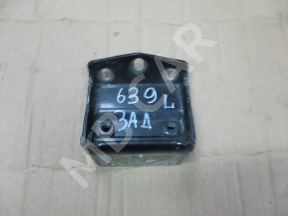 Петля крышки багажника MERCEDES-BENZ Vito W639 (2003 - 2010) фото 1 &mdash; Разборка Мерседес