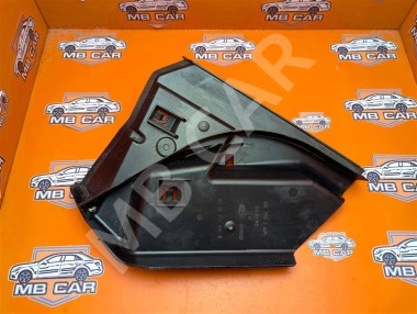 Накладка двери MERCEDES-BENZ GLE-класс V167 (2018 - 2024) — Разборка Мерседес