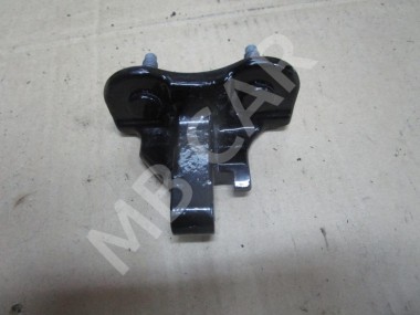 Петля двери MERCEDES-BENZ A-класс AMG W177 (2019 - 2023) — Разборка Мерседес