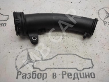 Патрубок интеркулера MERCEDES-BENZ C-класс W204/S204 (2006 - 2011) — Разборка Мерседес