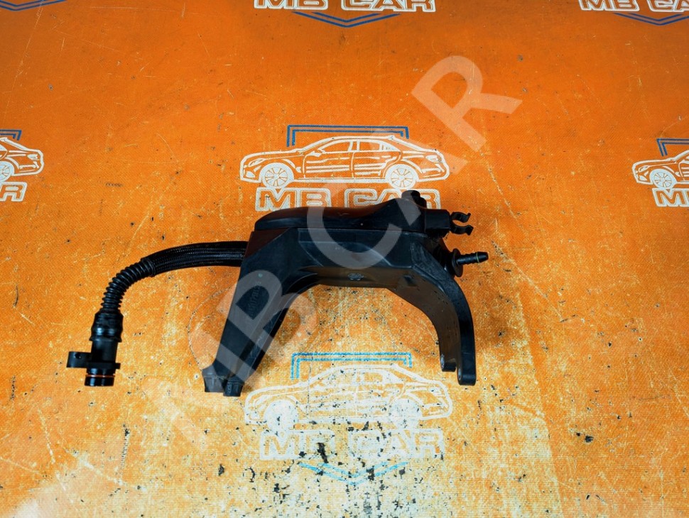 Маслоотделитель MERCEDES-BENZ A-класс AMG W176 (2013 - 2015) фото 1 &mdash; Разборка Мерседес