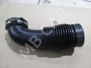 Патрубок воздушный MERCEDES-BENZ B-класс W246 (2011 - 2014) — Разборка Мерседес