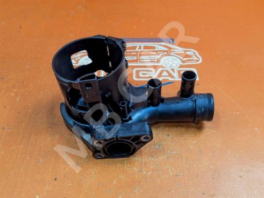 Кронштейн топливного фильтра MERCEDES-BENZ E-класс W212/S212/C207/A207 (2009 - 2013) — Разборка Мерседес