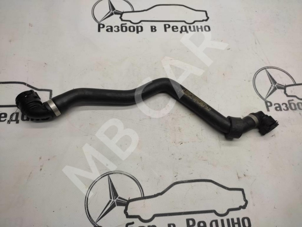 Патрубок ОЖ MERCEDES-BENZ GLC-класс Coupe C253 (2016 - 2019) фото 1 — Разборка Мерседес