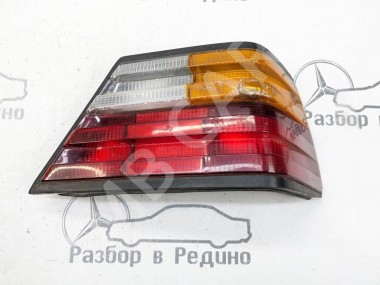 Фонарь задний правый MERCEDES-BENZ W124 W124/S124/C124/A124 (1984 - 1993) — Разборка Мерседес
