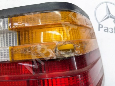 Фонарь задний правый MERCEDES-BENZ W124 W124/S124/C124/A124 (1984 - 1993) — Разборка Мерседес