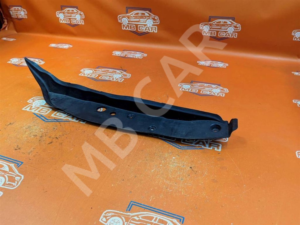 Пыльник крыла MERCEDES-BENZ GLC-класс X253 (2015 - 2019) фото 1 — Разборка Мерседес