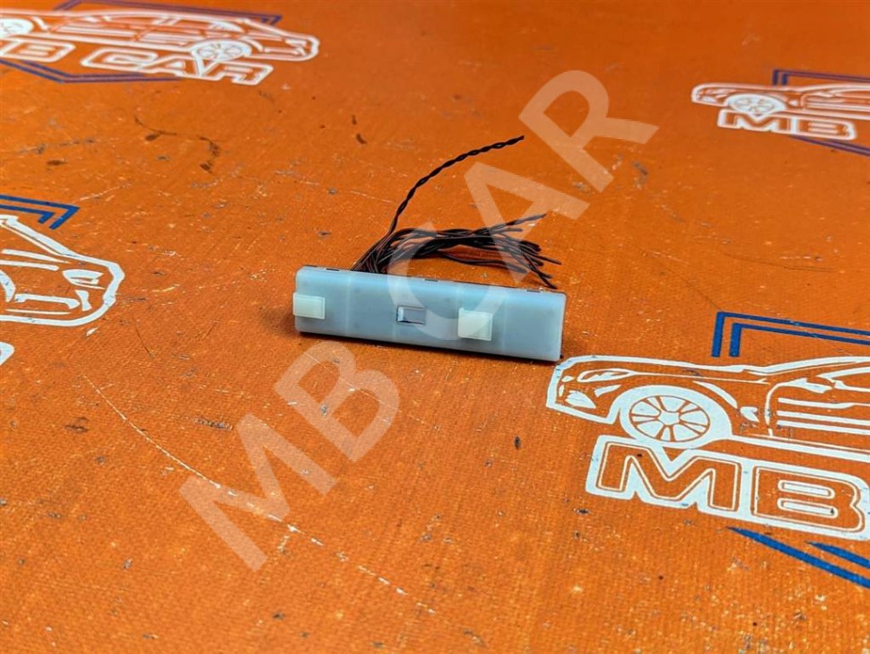 Разъем MERCEDES-BENZ SL-класс R231 рестайлинг (2016 - 2020) фото 1 &mdash; Разборка Мерседес