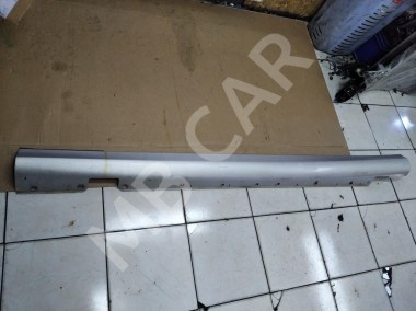 Порог пластиковый левый MERCEDES-BENZ E-класс W211/S211 (2002 - 2006) — Разборка Мерседес