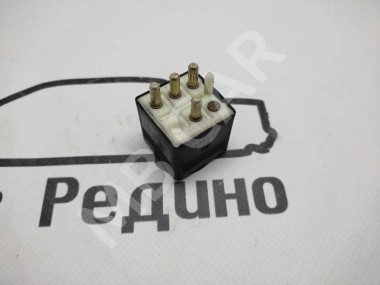 Реле вентилятора MERCEDES-BENZ 190 (W201) W201 (1982 - 1993) — Разборка Мерседес