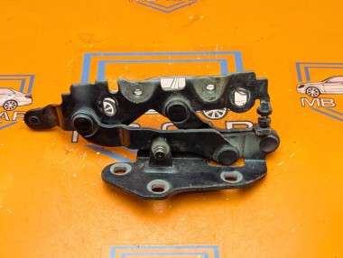 Петля капота MERCEDES-BENZ E-класс W212/S212/C207/A207 (2009 - 2013) &mdash; Разборка Мерседес