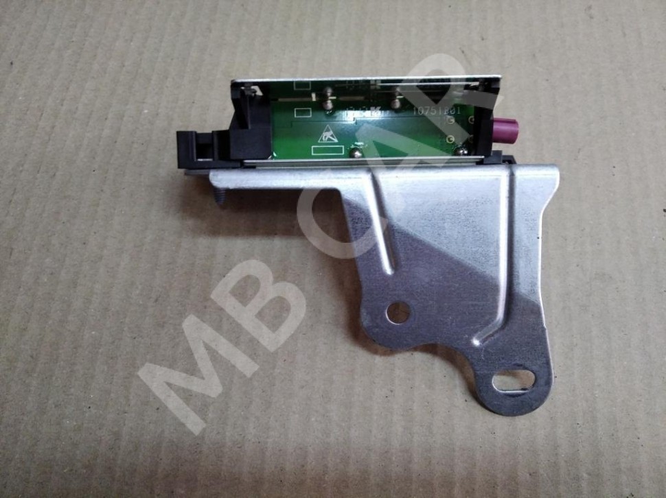 Антенна MERCEDES-BENZ GLS-класс X166 (2015 - 2019) фото 1 — Разборка Мерседес