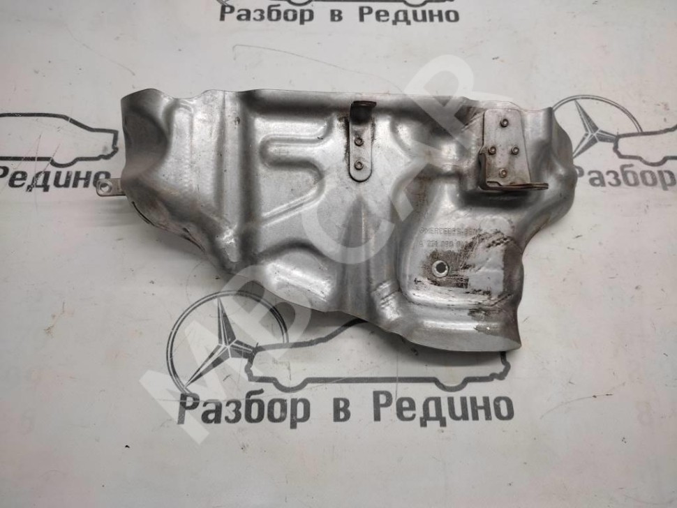 Защитный экран MERCEDES-BENZ C-класс W204/S204/С204 рестайлинг (2011 - 2015) фото 1 — Разборка Мерседес