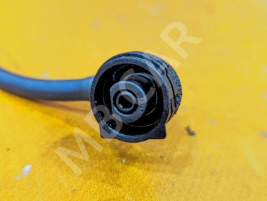 Трубка вентиляции расширительного бака MERCEDES-BENZ C-класс W205/S205/C205/A205 (2014 - 2018) — Разборка Мерседес