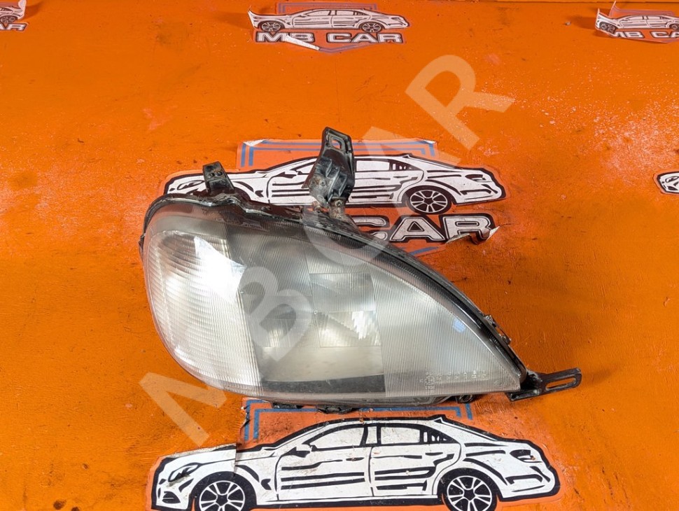 Фара правая MERCEDES-BENZ M-класс W163 (1997 - 2001) фото 1 &mdash; Разборка Мерседес