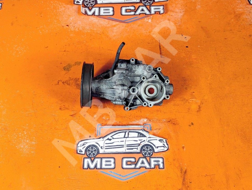 Помпа MERCEDES-BENZ Vito W638 (1996 - 2003) фото 1 &mdash; Разборка Мерседес