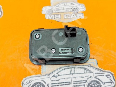 Кнопка закрытия багажника MERCEDES-BENZ E-класс W213/S213/C238/A238 (2016 - 2021) — Разборка Мерседес