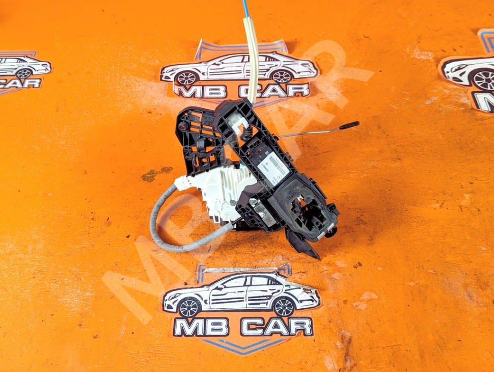 Замок двери задней левой MERCEDES-BENZ GLA-класс X156 (2013 - 2017) фото 1 &mdash; Разборка Мерседес