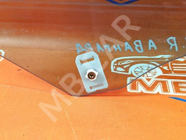 Стекло переднее правое MERCEDES-BENZ C-класс W203/S203/CL203 (2000 - 2004) &mdash; Разборка Мерседес