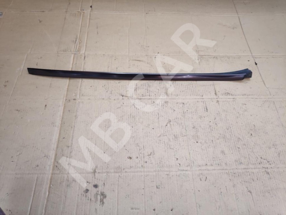 Молдинг лобового стекла MERCEDES-BENZ CLK-класс C209/W209 (2002 - 2005) фото 1 — Разборка Мерседес