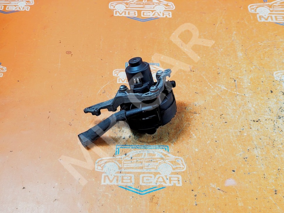 Продувка катализатора MERCEDES-BENZ C-класс W204/S204 (2006 - 2011) фото 1 &mdash; Разборка Мерседес