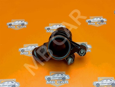 Фланец системы охлаждения MERCEDES-BENZ C-класс W205/S205/C205/A205 (2014 - 2018) — Разборка Мерседес