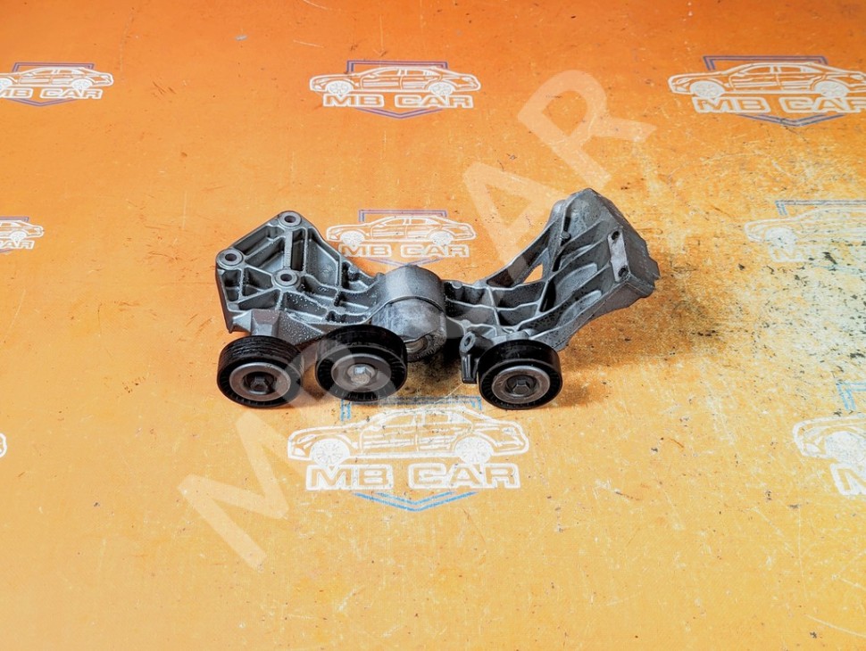 Натяжитель ремня MERCEDES-BENZ A-класс W168 рестайлинг (2001 - 2004) фото 1 &mdash; Разборка Мерседес