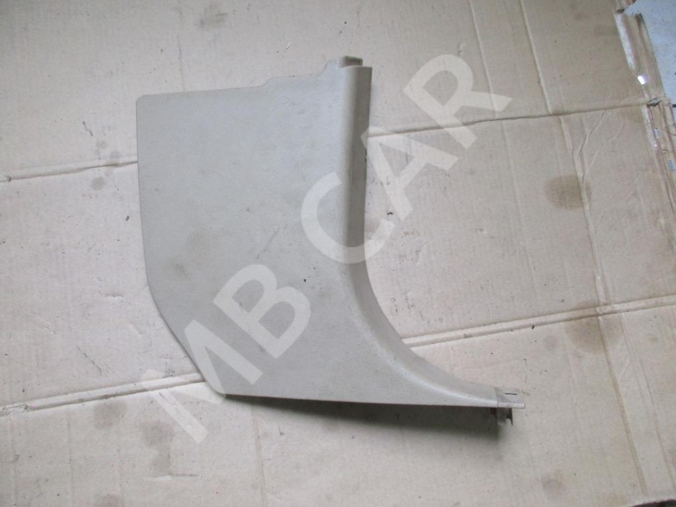 Накладка передней стойки MERCEDES-BENZ R-класс W251 (2005 - 2007) фото 1 — Разборка Мерседес