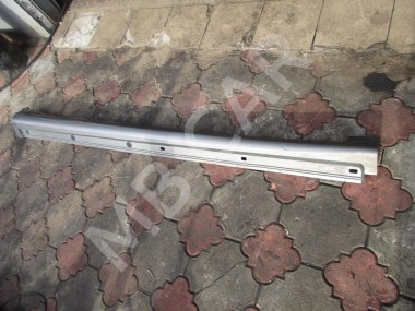 Порог пластиковый правый MERCEDES-BENZ B-класс W245 (2005 - 2009) — Разборка Мерседес