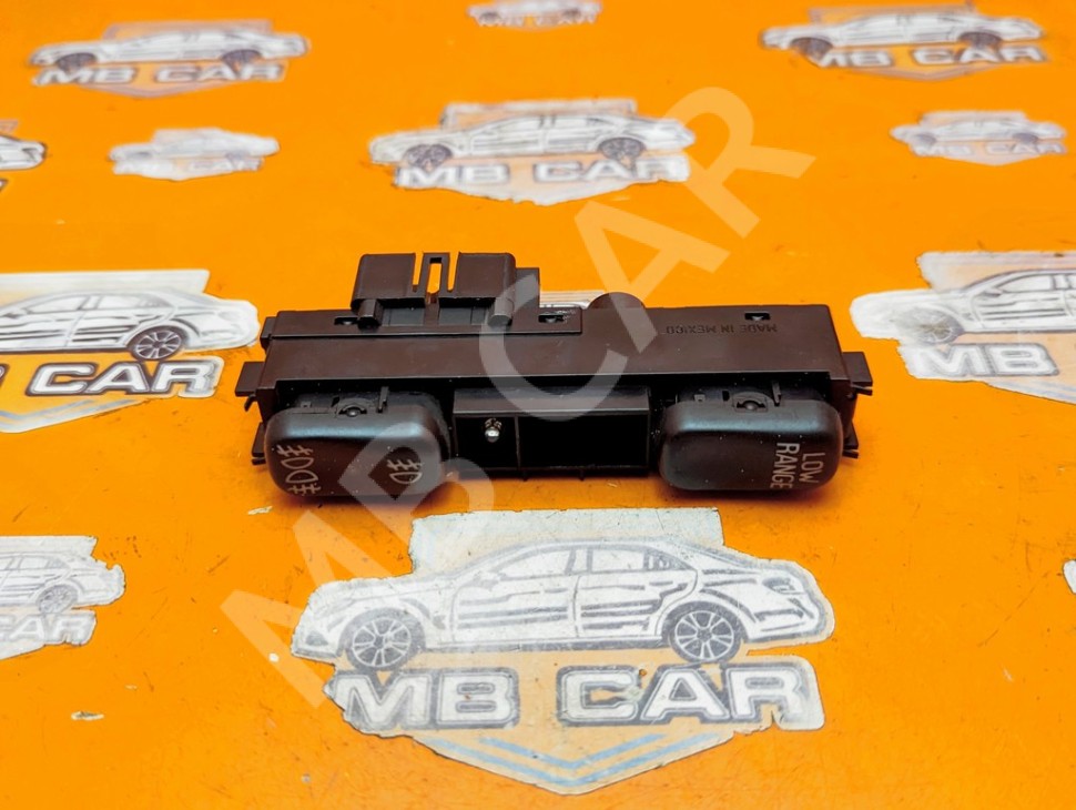 Кнопка блокировки мостов MERCEDES-BENZ M-класс W163 (1997 - 2001) фото 1 &mdash; Разборка Мерседес