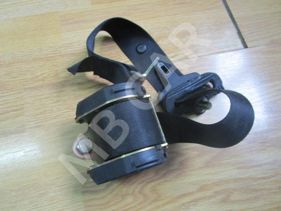 Ремень безопасности задний левый MERCEDES-BENZ E-класс W124/S124/C124/A124 (1984 - 1997) фото 1 — Разборка Мерседес