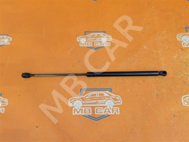 Амортизатор крышки багажника MERCEDES-BENZ A-класс W168 рестайлинг (2001 - 2004) — Разборка Мерседес