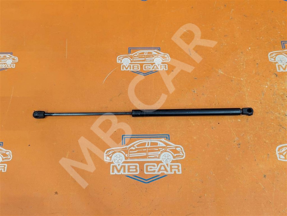 Амортизатор крышки багажника MERCEDES-BENZ A-класс W168 рестайлинг (2001 - 2004) фото 1 — Разборка Мерседес