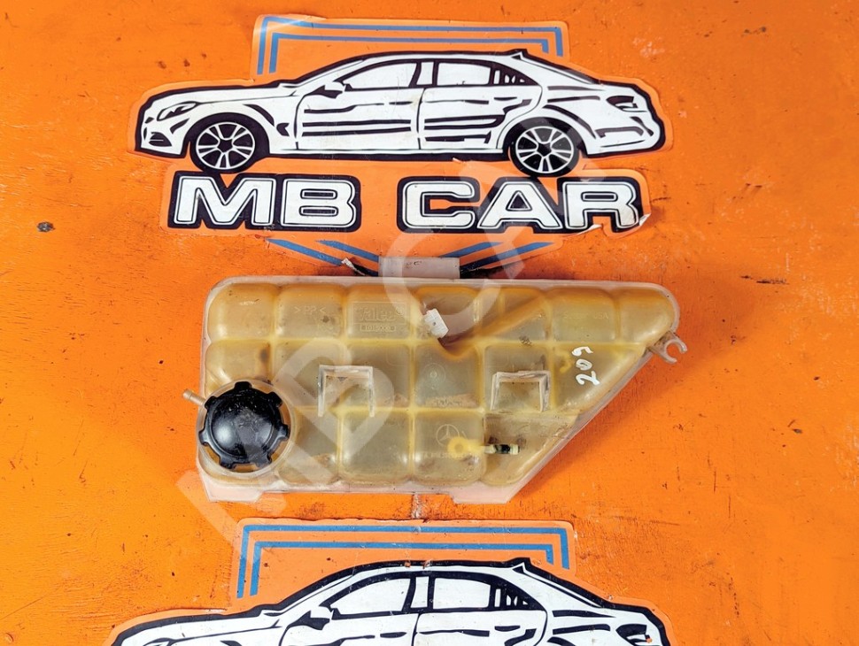 Бачок расширительный MERCEDES-BENZ M-класс W163 (1997 - 2001) фото 1 &mdash; Разборка Мерседес