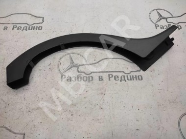 Накладка петли багажника MERCEDES-BENZ CLS-класс C219 (2004 - 2008) — Разборка Мерседес