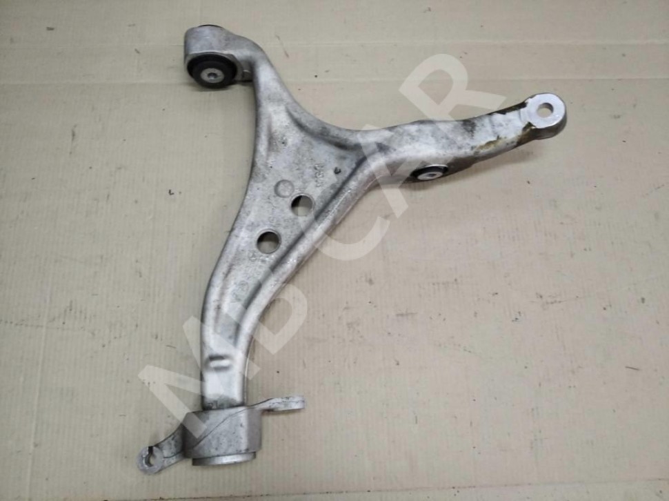 Рычаг передний нижний правый MERCEDES-BENZ GLE-класс AMG W166 (2015 - 2019) фото 1 — Разборка Мерседес