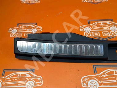 Накладка замка багажника MERCEDES-BENZ GL-класс X166 (2012 - 2016) — Разборка Мерседес