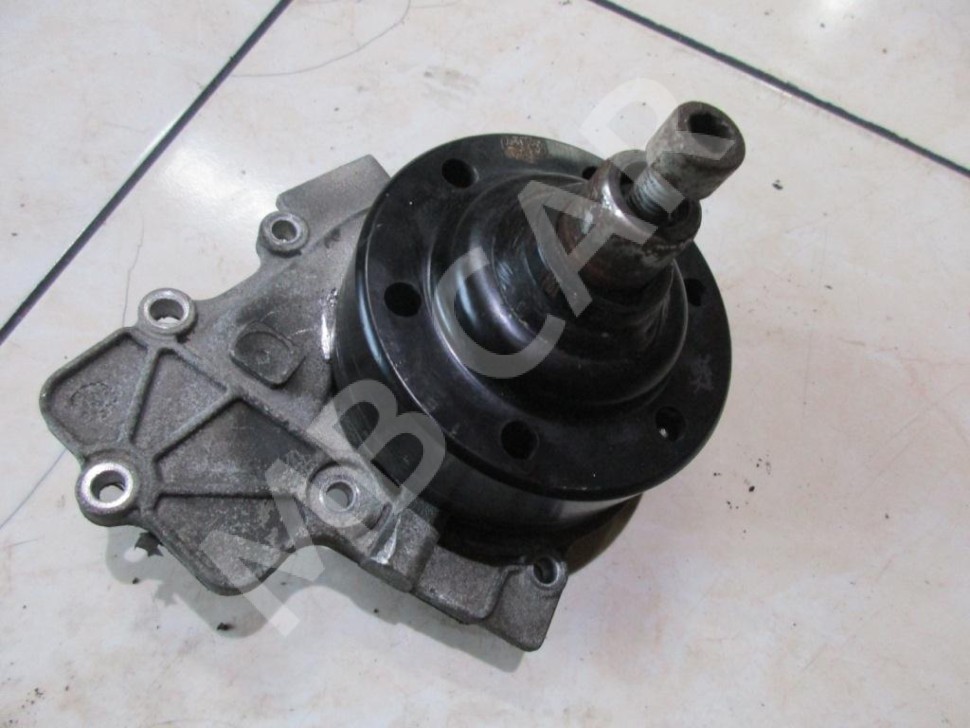 Помпа MERCEDES-BENZ Sprinter W906 (2006 - 2019) фото 1 — Разборка Мерседес