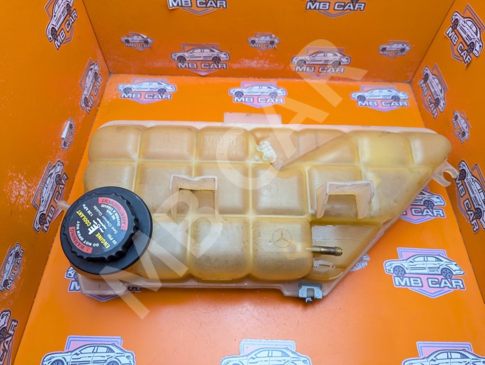 Бачок расширительный MERCEDES-BENZ M-класс W163 рестайлинг (2001 - 2005) фото 1 &mdash; Разборка Мерседес