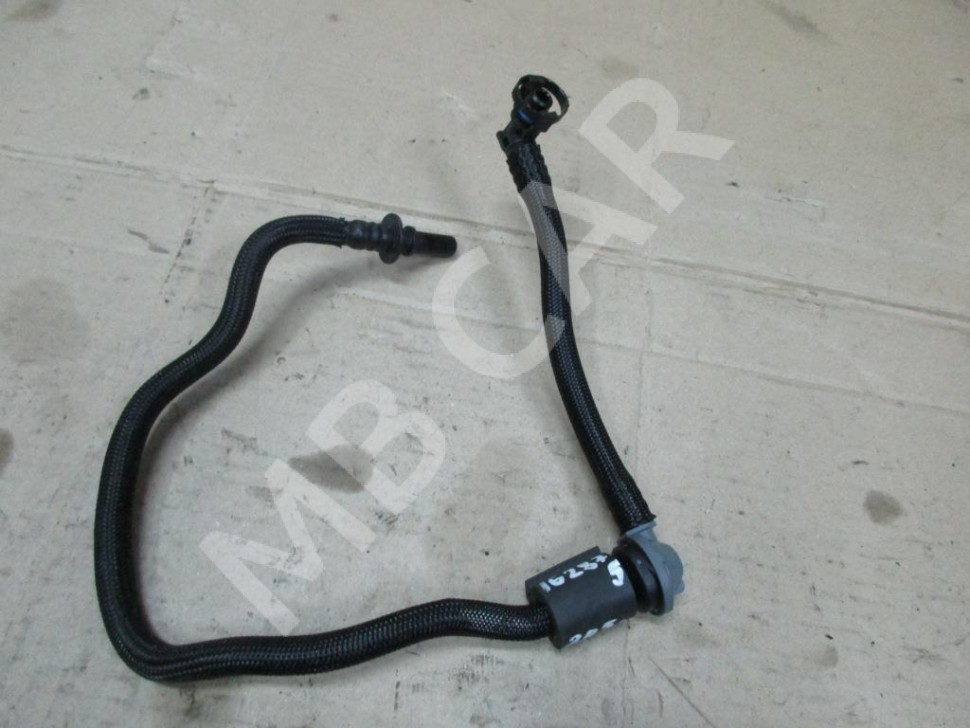 Трубка вакуумная MERCEDES-BENZ C-класс W205/S205/C205/A205 (2014 - 2018) фото 1 — Разборка Мерседес