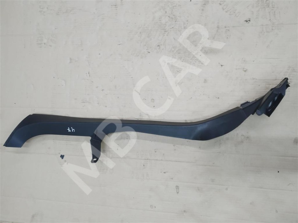 Накладка задней стойки MERCEDES-BENZ E-класс W212/S212/C207/A207 (2009 - 2013) фото 1 — Разборка Мерседес