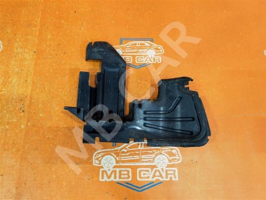 Дефлектор радиатора MERCEDES-BENZ X-класс I (2017 - 2020) — Разборка Мерседес