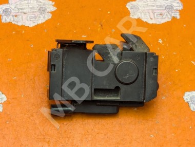 Замок капота MERCEDES-BENZ CLS-класс C218/X218 (2010 - 2014) &mdash; Разборка Мерседес