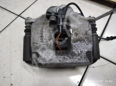 Суппорт передний правый MERCEDES-BENZ C-класс W204/S204/С204 рестайлинг (2011 - 2015) — Разборка Мерседес