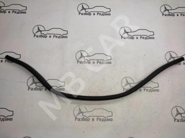 Уплотнитель моторного отсека MERCEDES-BENZ M-класс W166 (2011 - 2015) — Разборка Мерседес