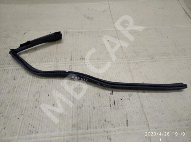 Уплотнитель моторного отсека MERCEDES-BENZ E-класс W212/S212/C207/A207 (2009 - 2013) — Разборка Мерседес